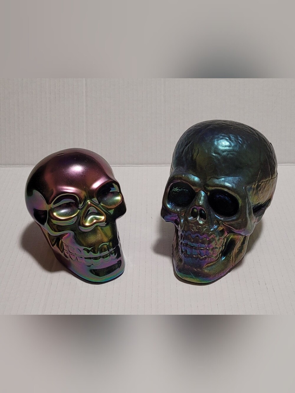Set Of 2 Rainbow Skulls ~ 💀 Halloween Decor Purple Pink Teal Blue Aqua Galaxy